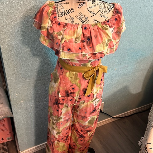 Floral Jumpsuits!!! - Picture 1 of 6